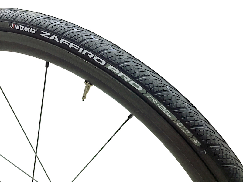 VITTORIA ( ビットリア ) クリンチャー & チューブ 2本セット